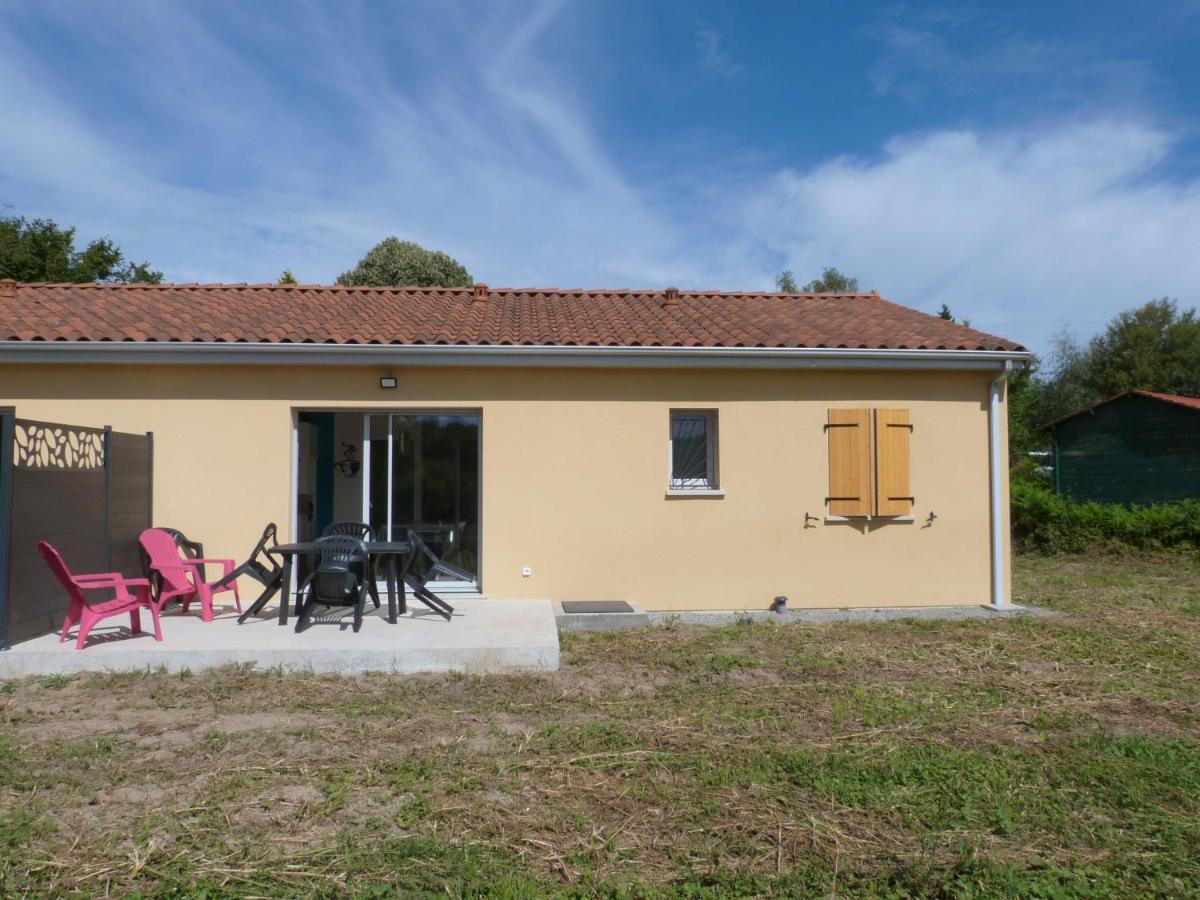 Lumineuse Maison Neuve, Cosy,67M², 2 Chambres/6 Couchages 1Km Lac, 200M Du Bourg. Vue Paisible, Sur La Nature Saint-Pardoux-lʼOrtigier Exterior foto
